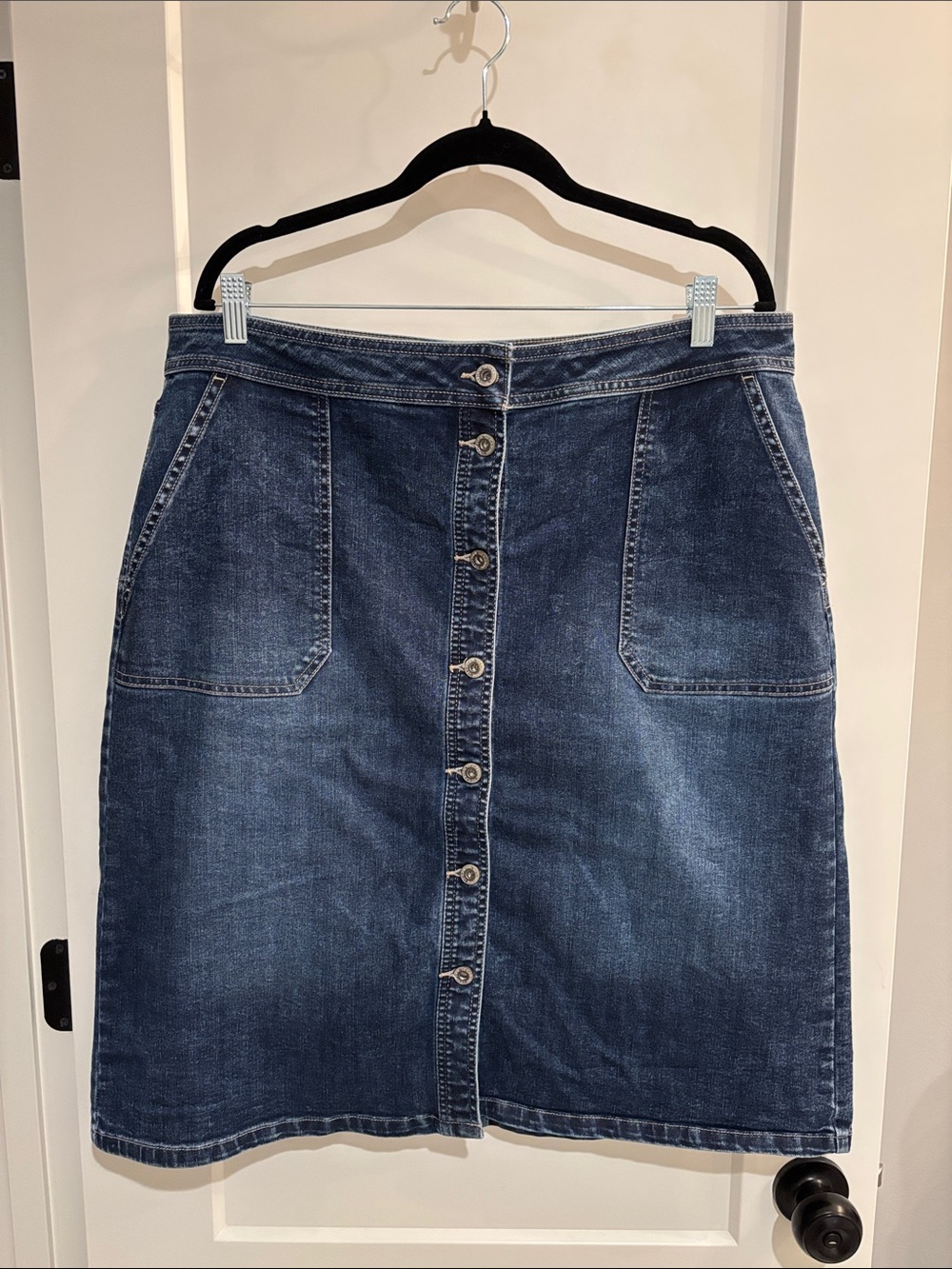 Liz Claiborne Blue Button-Front Denim Midi Skirt